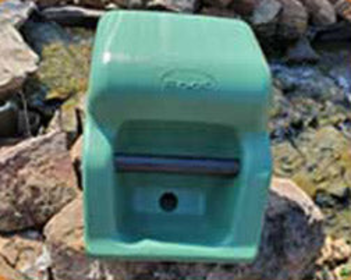 Automatic Gravity Dog Waterer – 2.5 Gallon Outdoor Watering System (size: Color)