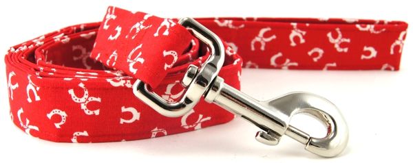 Red Horseshoes Dog Leash (Option: Small)